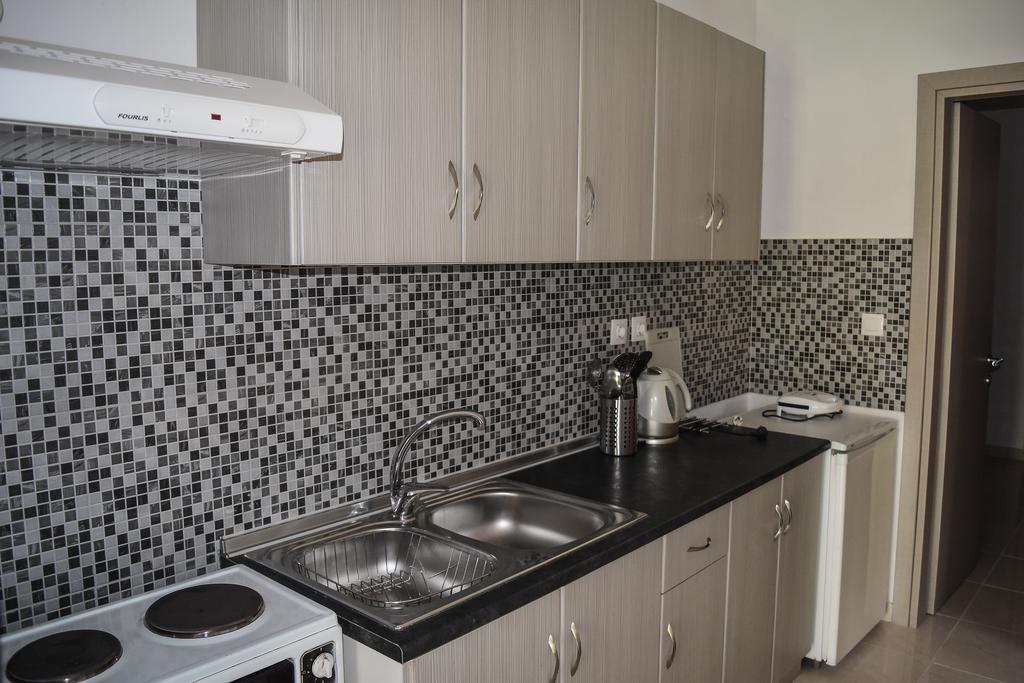 Mirsini Apartments Άγιος Γεώργιος Εξωτερικό φωτογραφία