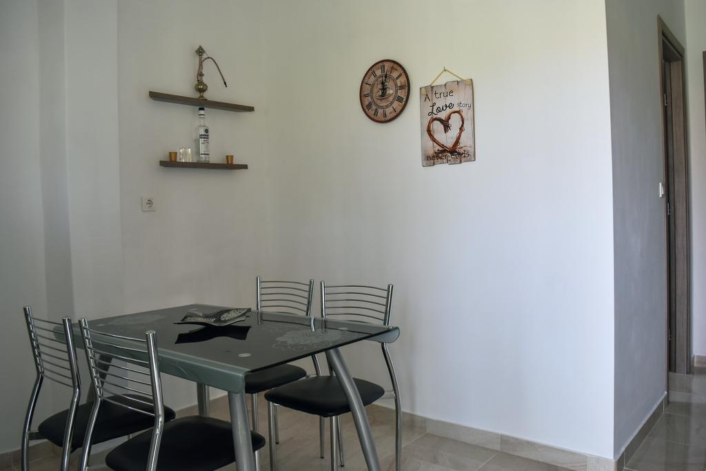 Mirsini Apartments Άγιος Γεώργιος Εξωτερικό φωτογραφία